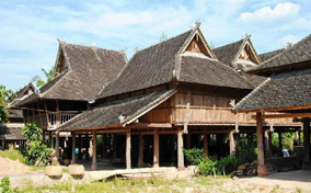 关于竹楼的传说